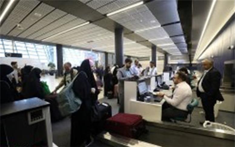 اعزام کاروان زائران حج عمره از جزیره کیش