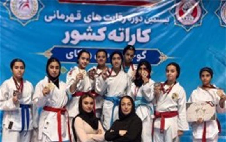 درخشش دختران کاراته‌کای کیش با کسب ۱۹ مدال قهرمانی کشور