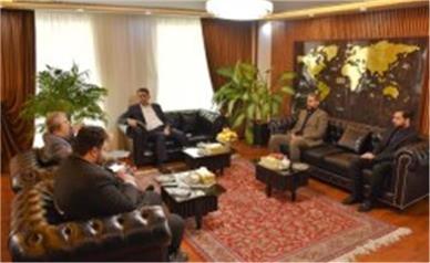 بازدید مدیرعامل سازمان منطقه آزاد کیش از دفتر مرکزی هواپیمایی کیش